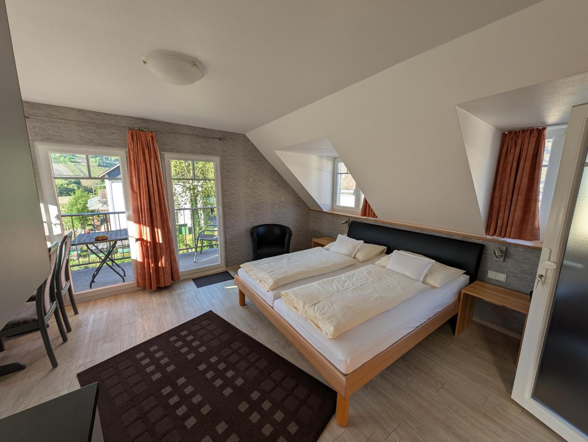 Gasthuis Gaestehaus Bollig 3*